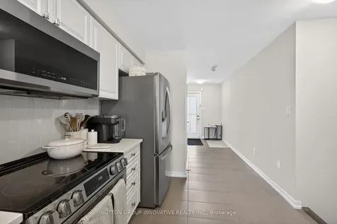 61 Prestwick Street W Hamilton ON L8J 0K6