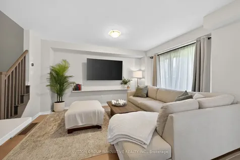 61 Prestwick Street W Hamilton ON L8J 0K6