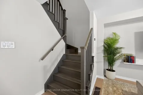 61 Prestwick Street W Hamilton ON L8J 0K6
