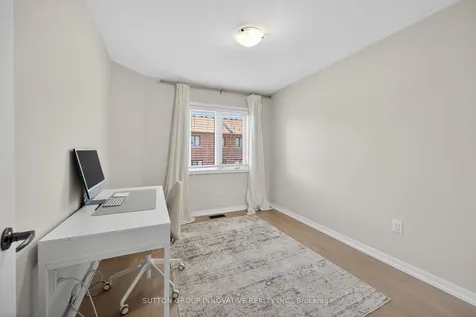 61 Prestwick Street W Hamilton ON L8J 0K6