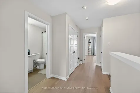 61 Prestwick Street W Hamilton ON L8J 0K6