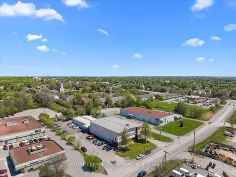 24 Edgewater Street Kanata ON K2L 1V8