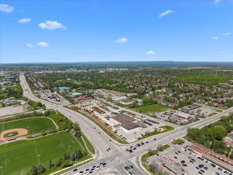 24 Edgewater Street Kanata ON K2L 1V8