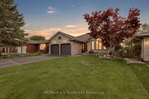 51 Mason Drive Ingersoll ON N5C 4A4