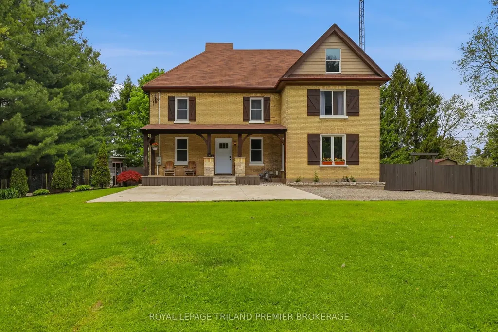 8306 Parkhouse Drive Strathroy-caradoc ON N0L 1W0