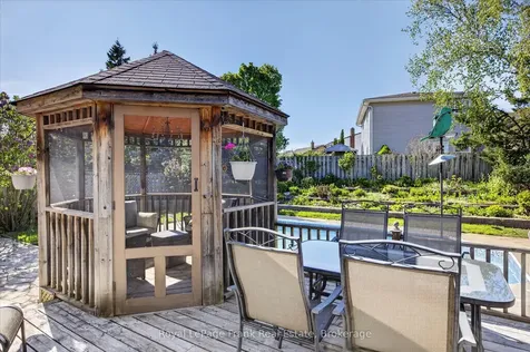 4 Bayleaf Court Peterborough ON K9K 1A3