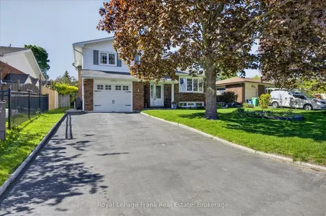 4 Bayleaf Court Peterborough ON K9K 1A3
