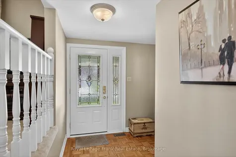 4 Bayleaf Court Peterborough ON K9K 1A3