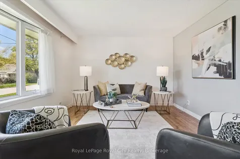 22 Churchill Crescent E Centre Wellington ON N1M 2J3