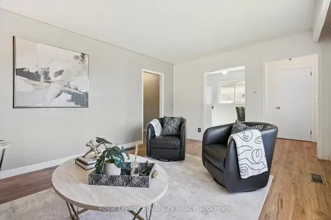 22 Churchill Crescent E Centre Wellington ON N1M 2J3