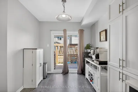 1621 Westhall Way Kanata ON K2M 0G7