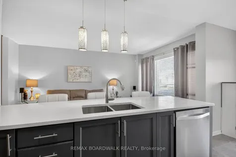 1621 Westhall Way Kanata ON K2M 0G7