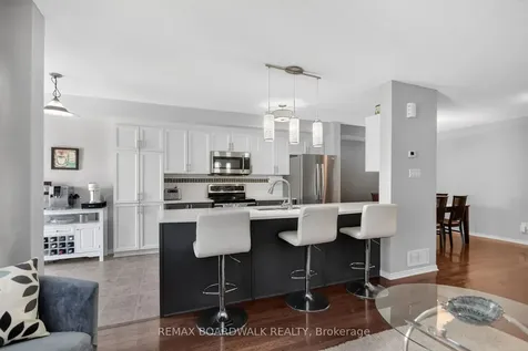 1621 Westhall Way Kanata ON K2M 0G7