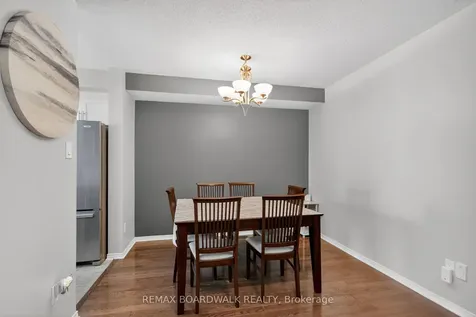1621 Westhall Way Kanata ON K2M 0G7