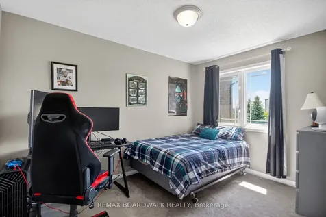 1621 Westhall Way Kanata ON K2M 0G7