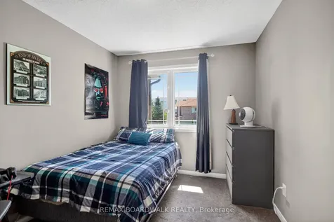 1621 Westhall Way Kanata ON K2M 0G7