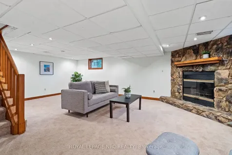 3 Gardiner Place St. Catharines ON L2R 1Y7