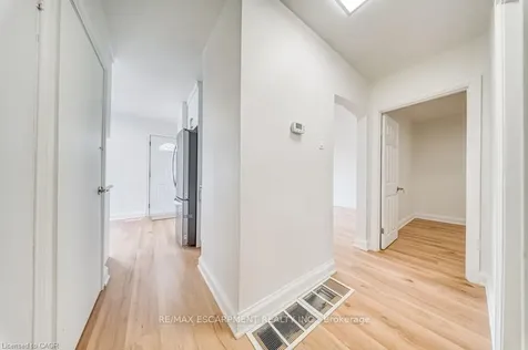 22 David Avenue Hamilton ON L9A 3V1