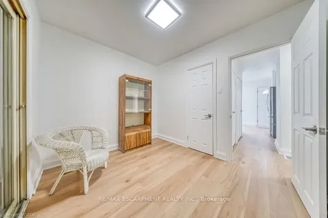 22 David Avenue Hamilton ON L9A 3V1