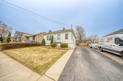 22 David Avenue Hamilton ON L9A 3V1