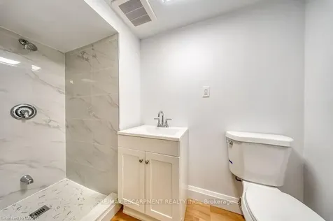 22 David Avenue Hamilton ON L9A 3V1