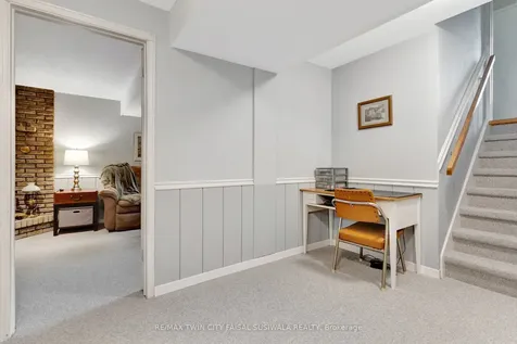 224 Erindale Crescent Cambridge ON N3C 3E8