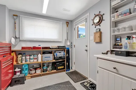 224 Erindale Crescent Cambridge ON N3C 3E8