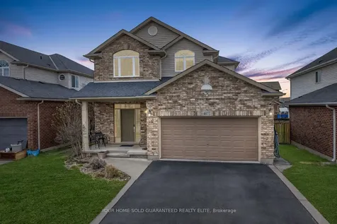 4071 Bush Crescent Lincoln ON L3J 0G7
