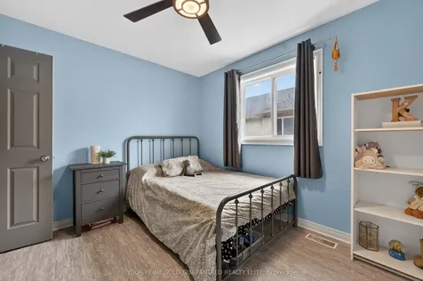 4071 Bush Crescent Lincoln ON L3J 0G7