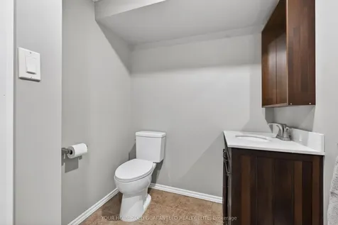 4071 Bush Crescent Lincoln ON L3J 0G7