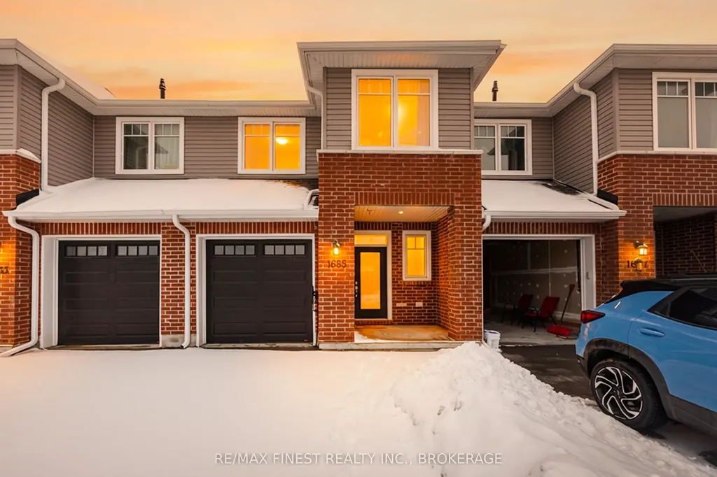 1685 Tenley Drive Kingston ON K7P 0S5