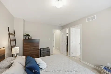 1685 Tenley Drive Kingston ON K7P 0S5