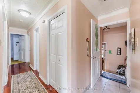 122 Green Cedar Drive Hamilton ON L9C 6W6