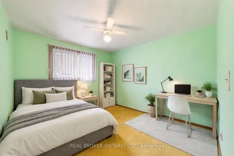 122 Green Cedar Drive Hamilton ON L9C 6W6