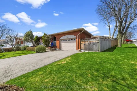 122 Green Cedar Drive Hamilton ON L9C 6W6