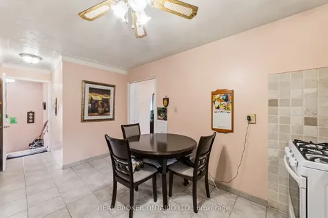 122 Green Cedar Drive Hamilton ON L9C 6W6