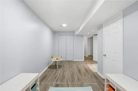 2 Amore Boulevard Hamilton ON L9B 2V3