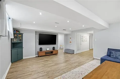 2 Amore Boulevard Hamilton ON L9B 2V3