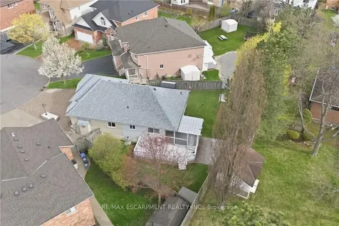 2 Amore Boulevard Hamilton ON L9B 2V3