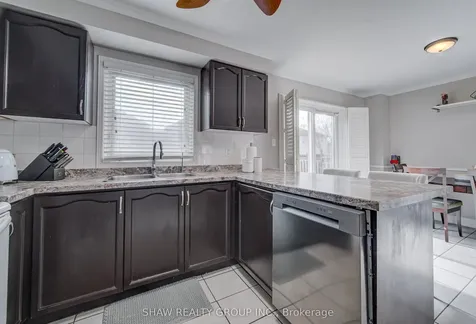 334 Christopher Drive Cambridge ON N1P 1B9