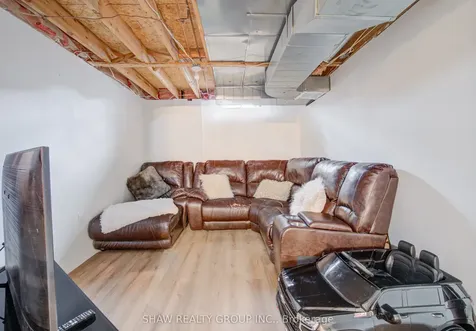 334 Christopher Drive Cambridge ON N1P 1B9