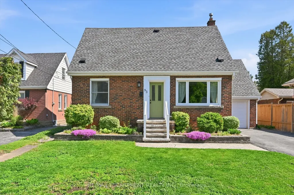 93 Sunning Hill Avenue Hamilton ON L8T 1B6