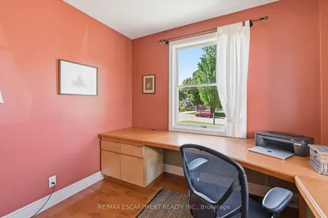 93 Sunning Hill Avenue Hamilton ON L8T 1B6