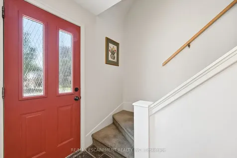 93 Sunning Hill Avenue Hamilton ON L8T 1B6