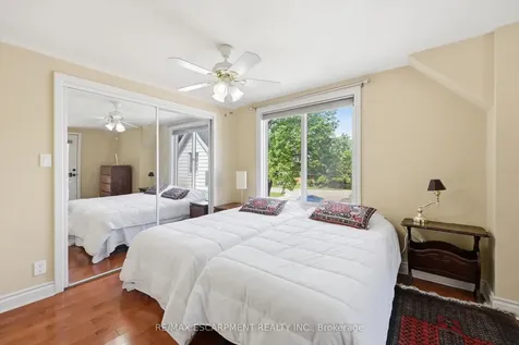 93 Sunning Hill Avenue Hamilton ON L8T 1B6