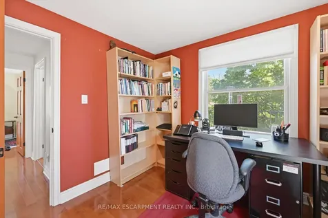 93 Sunning Hill Avenue Hamilton ON L8T 1B6