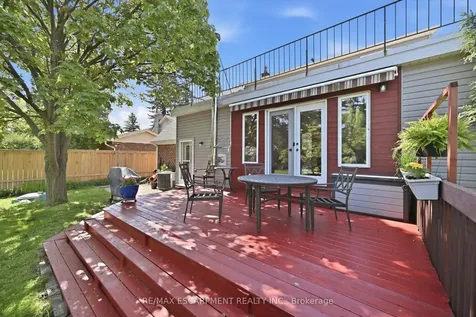 93 Sunning Hill Avenue Hamilton ON L8T 1B6