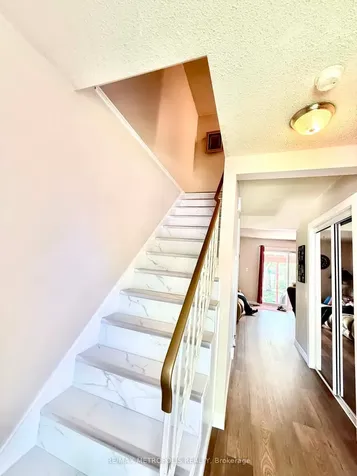 38 Dougherty Crescent Welland ON L3C 6A1