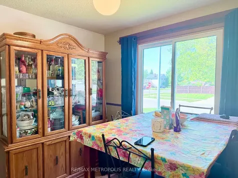 38 Dougherty Crescent Welland ON L3C 6A1