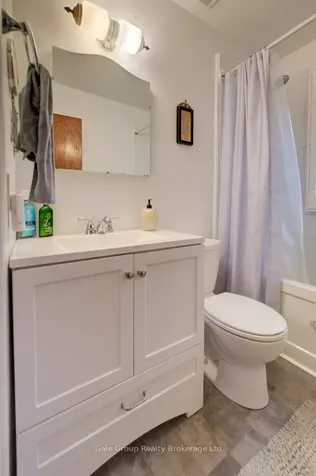694 Glencairn Avenue Woodstock ON N4S 5V9